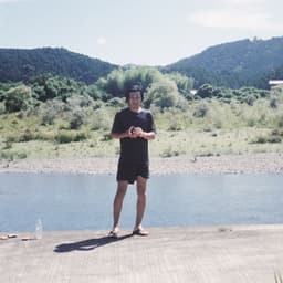 小林大介